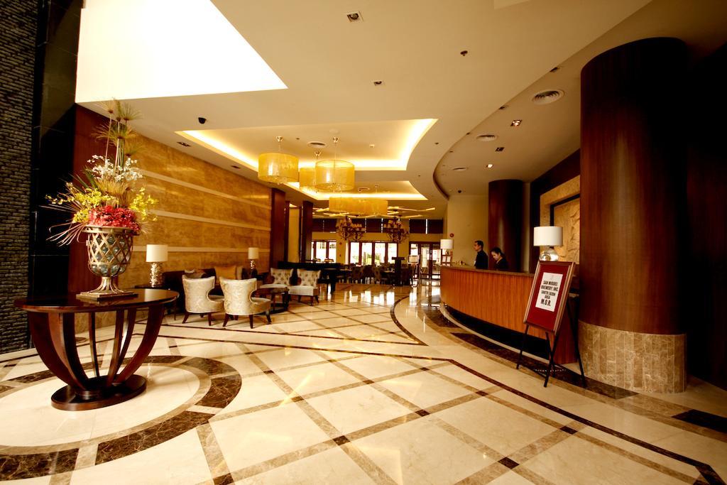 The Avenue Plaza Hotel Naga  Dış mekan fotoğraf