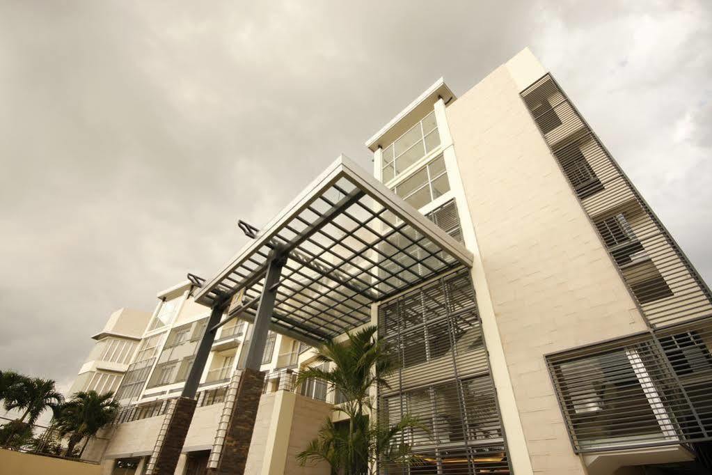 The Avenue Plaza Hotel Naga  Dış mekan fotoğraf